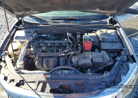 2011 Ford Fusion Se z USA, uszkodzony, nr VIN 3FAHP0HA5BR326820